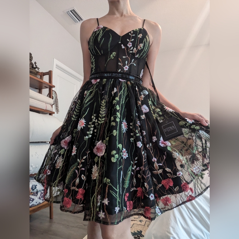 NWT Ieena Mac Duggal Floral Embroidered Bustier A-Line Mini Dress Black …